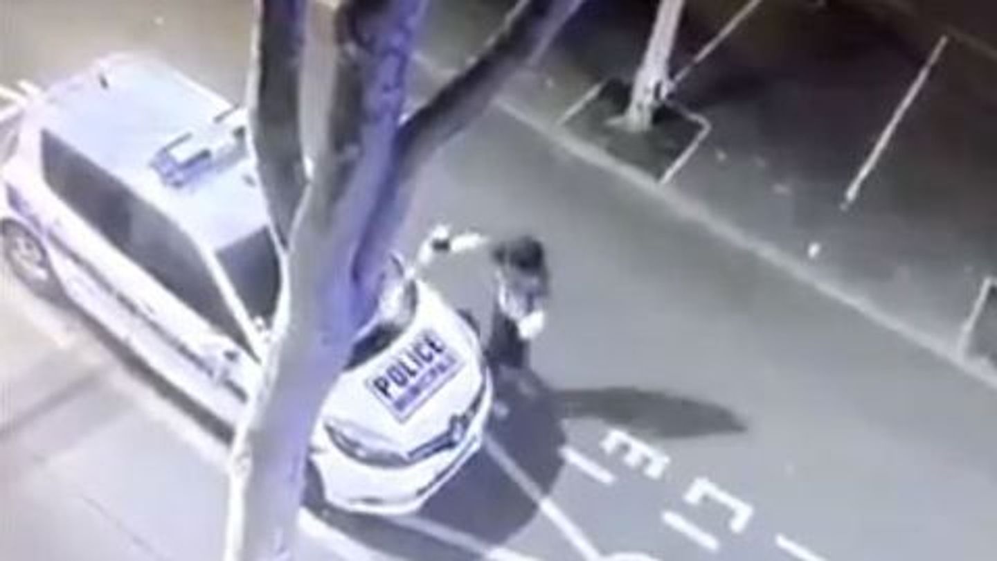 Allumer La Radio Just Cause 3 Colombes : il incendie une voiture et prend feu avec [VIDEO]