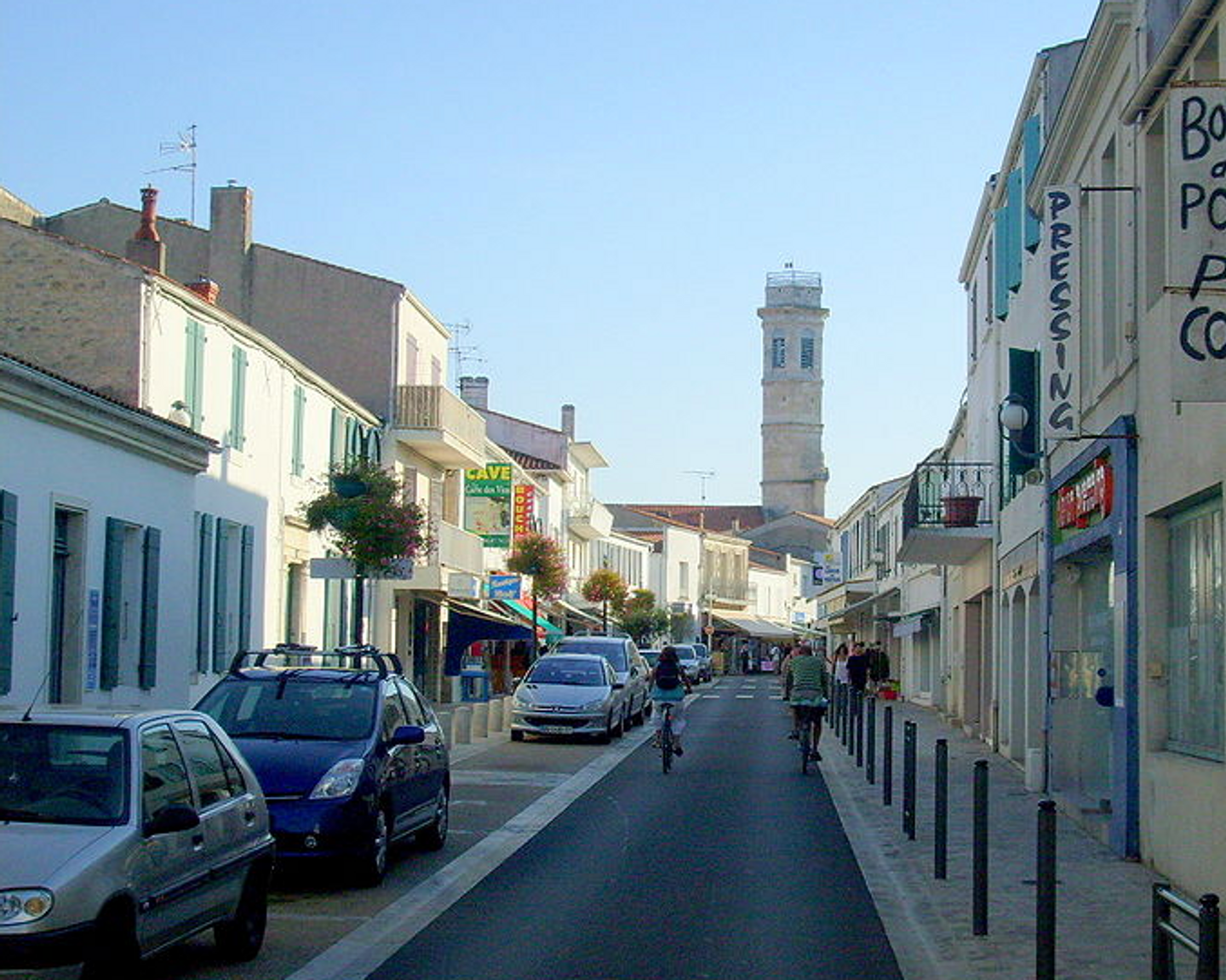 FORUM