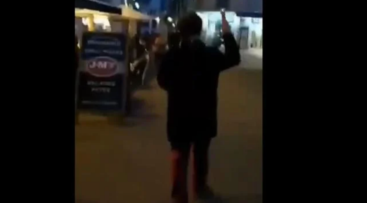Il Va Faire Tout Noir Film « Ça va être tout noir ! » : il fait le buzz en traversant Rouen en