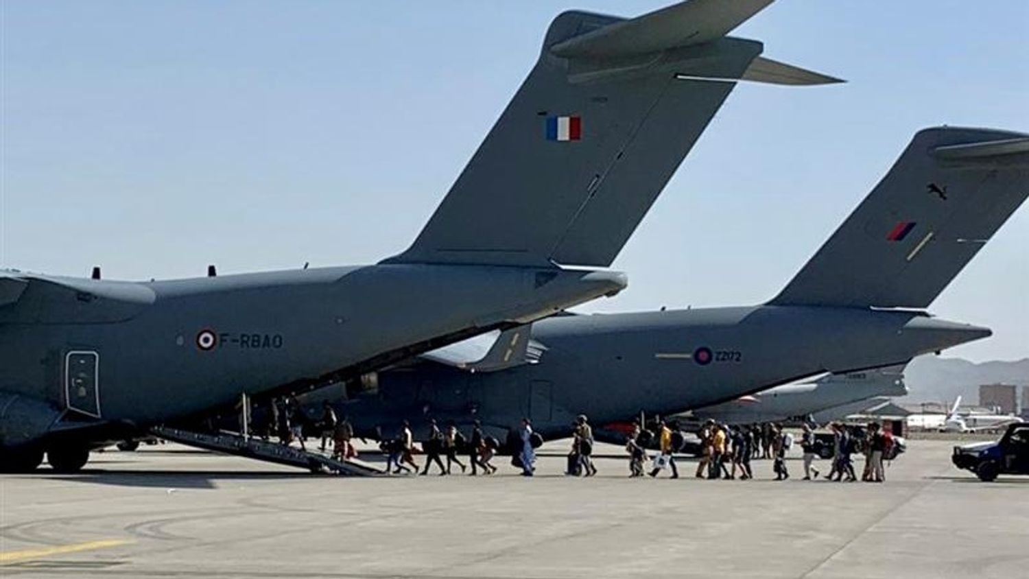 Les évacuations en passe de s'achever entre Kaboul et la France