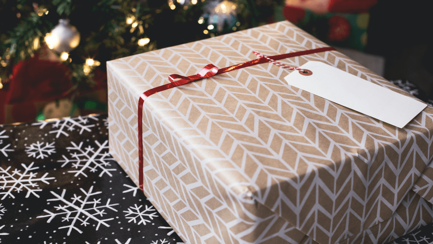 Les Français prévoient de dépenser 282 euros de cadeaux pour Noël en moyenne