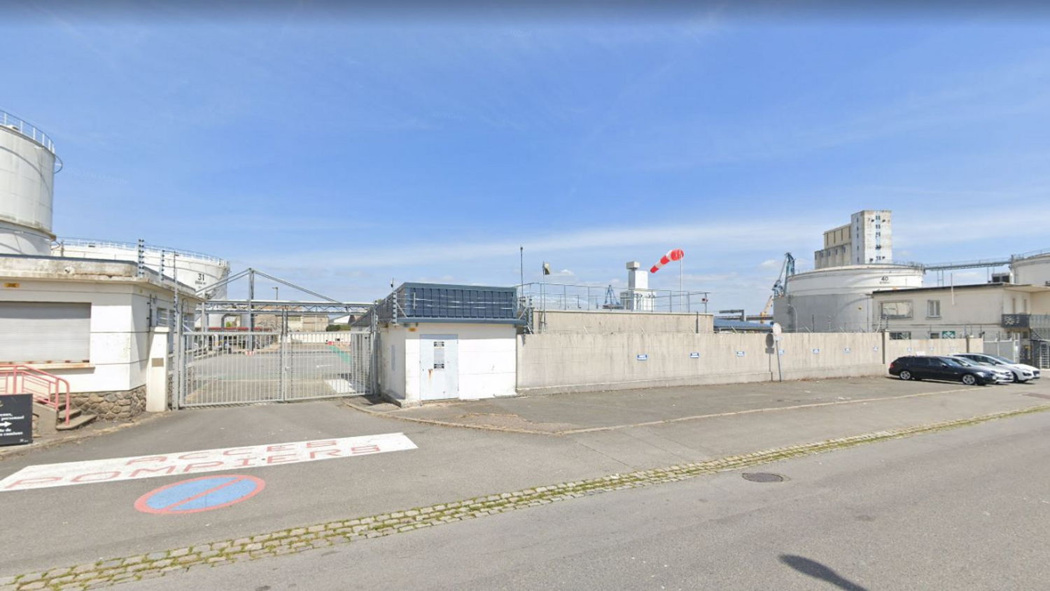 Le dépôt pétrolier de Lorient.