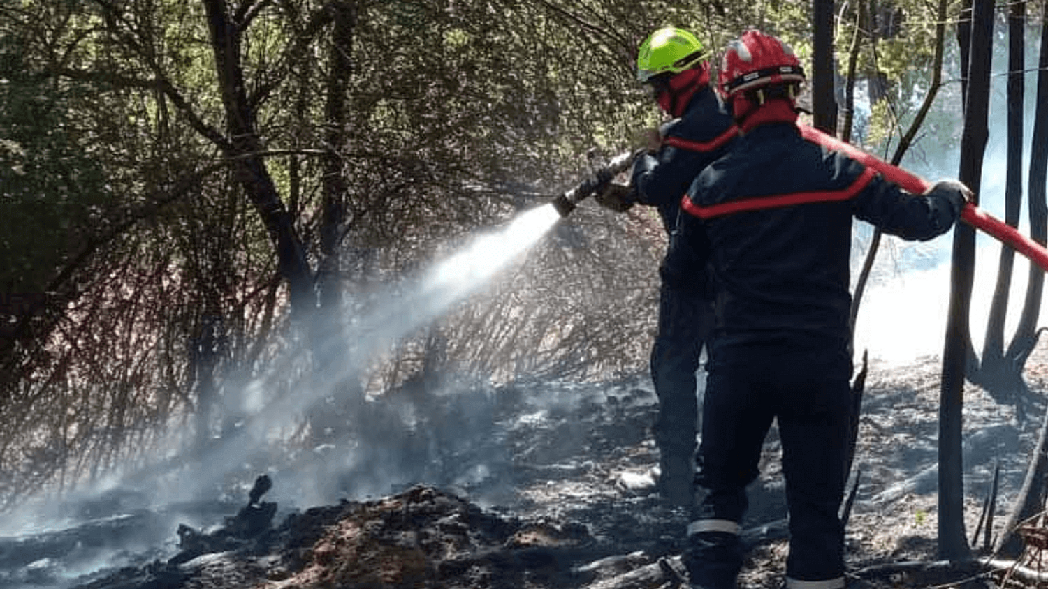 L’incendie à Baugé-en-Anjou toujours pas maîtrisé