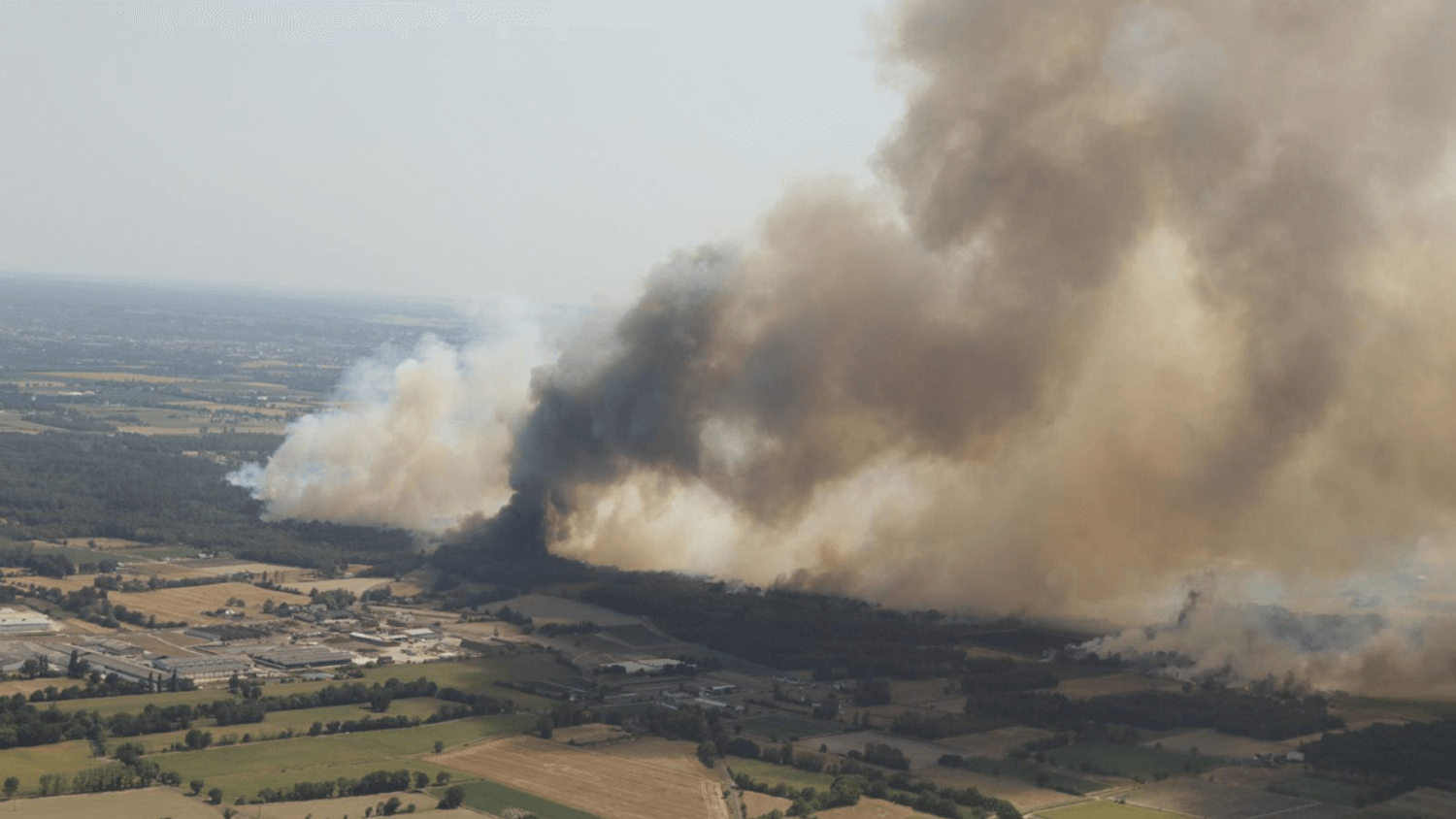 Incendies en Gironde : des pompiers témoignent