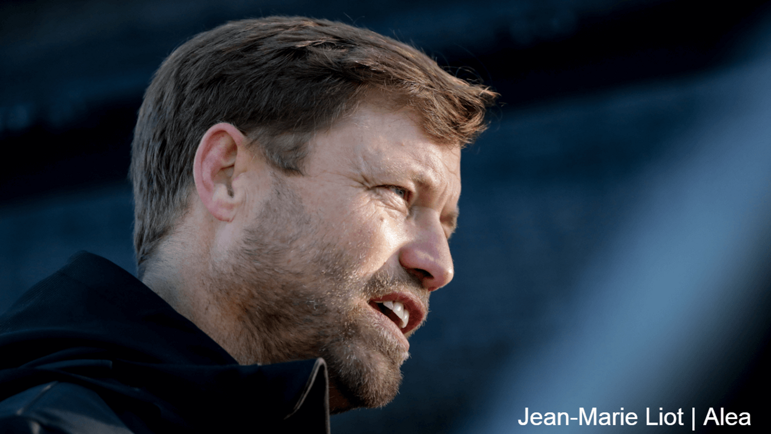 Alex Thomson