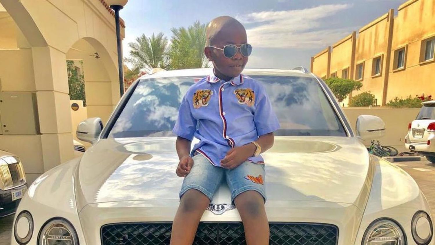 Mompha Junior, le plus jeune milliardaire du monde.