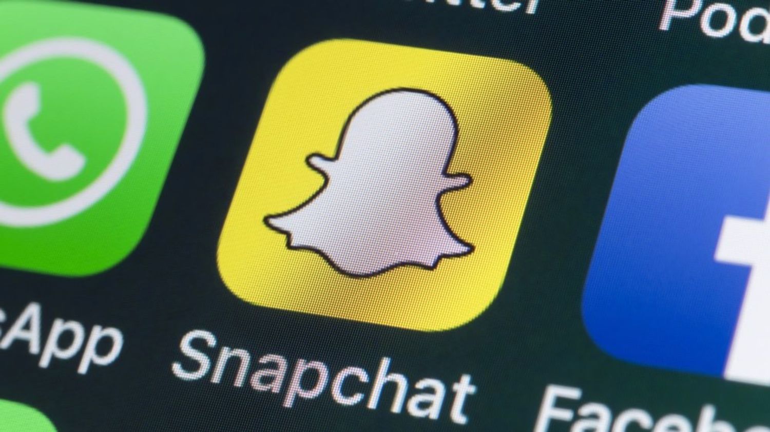 « Snapchat, réseau social de la drogue » : son patron répond à Gérald Darmanin