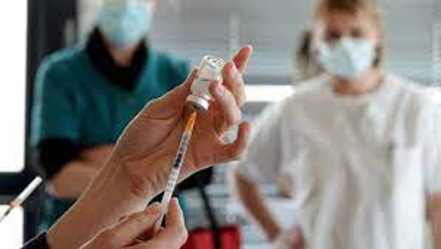 le président Renaud Muselier de la région a appelé à ouvrir la vaccination.