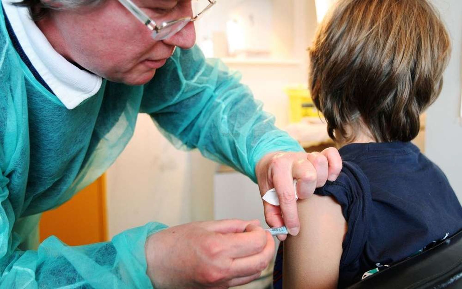 [ SOCIETE / SANTE ]: La Haute Autorité de Santé doit rendre son avis sur la vaccination des 5-11 ans