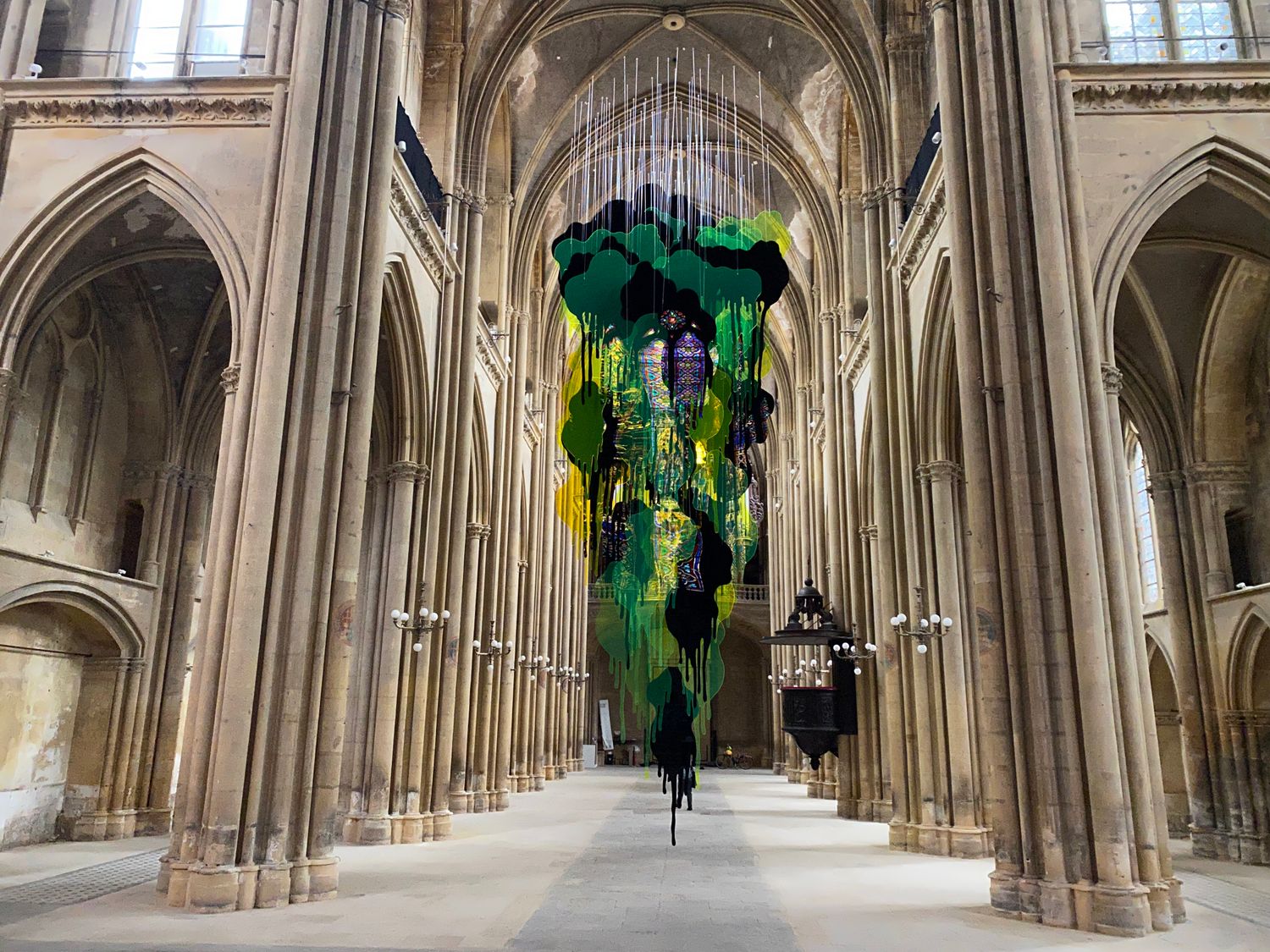 Paysage Immatériel de Valentina Canseco ( Basilique Saint-Vincent)