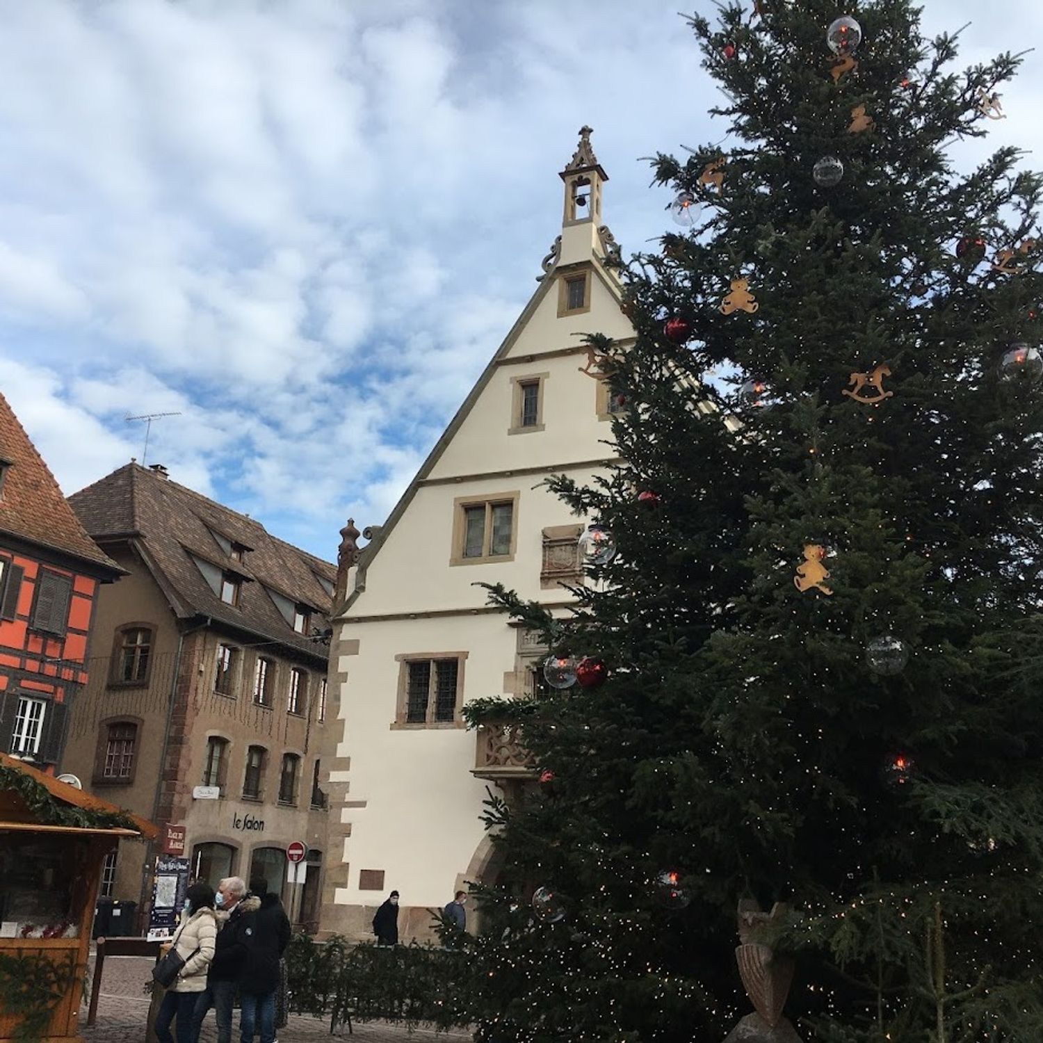 marché Noël Obernai 2021 place du Marché sapin