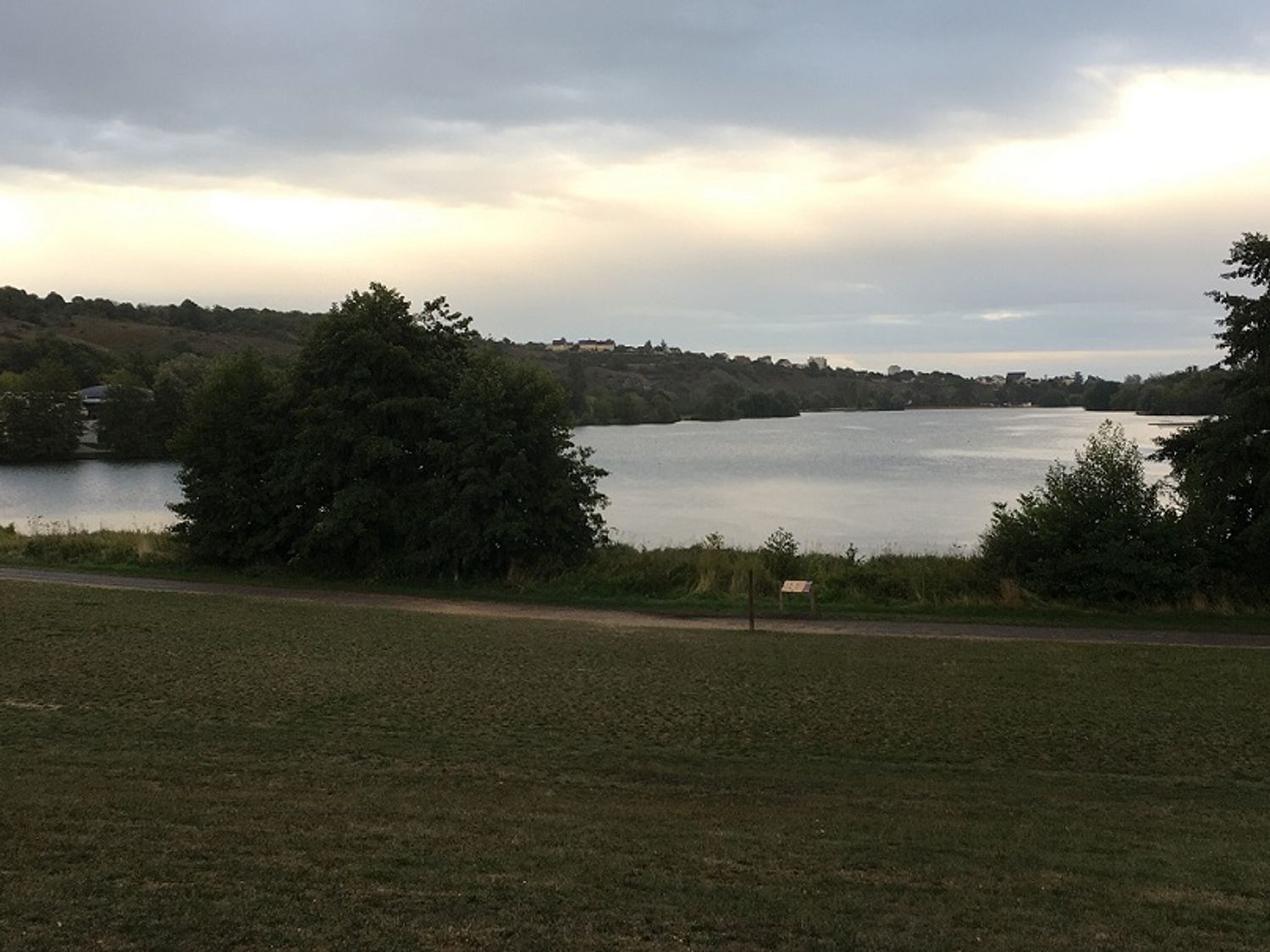 Les deux agressions ont eu lieu près du lac Kir