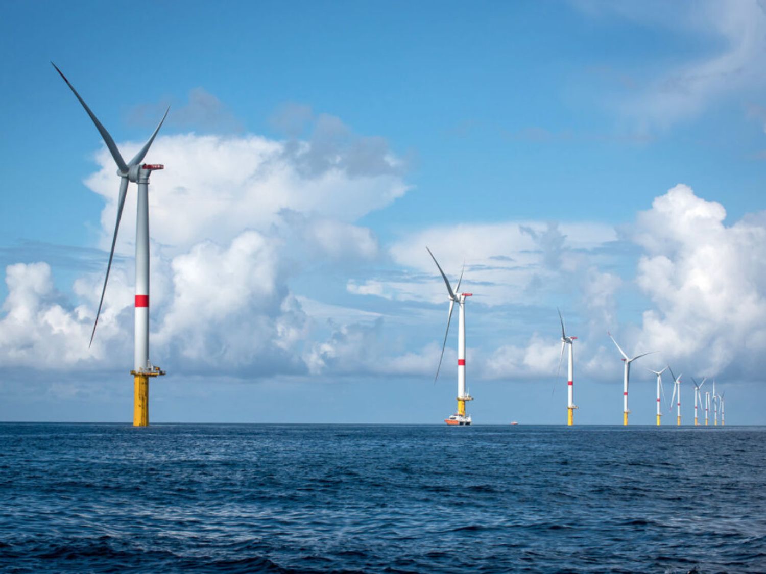 Emmanuel Macron à Saint-Nazaire pour le premier parc éolien offshore