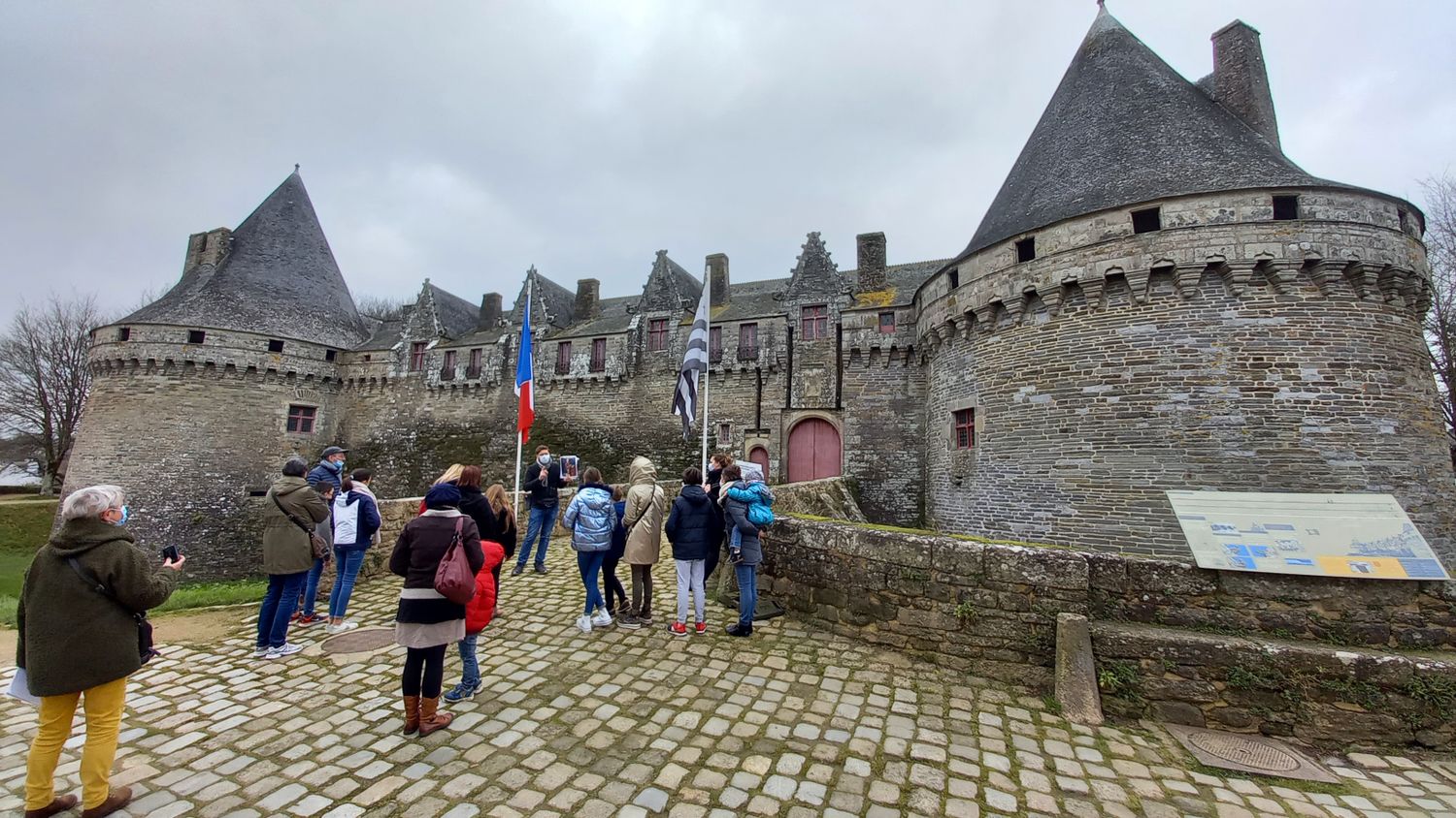 Le château des Rohan ouvre ses portes pour des visites classiques. 