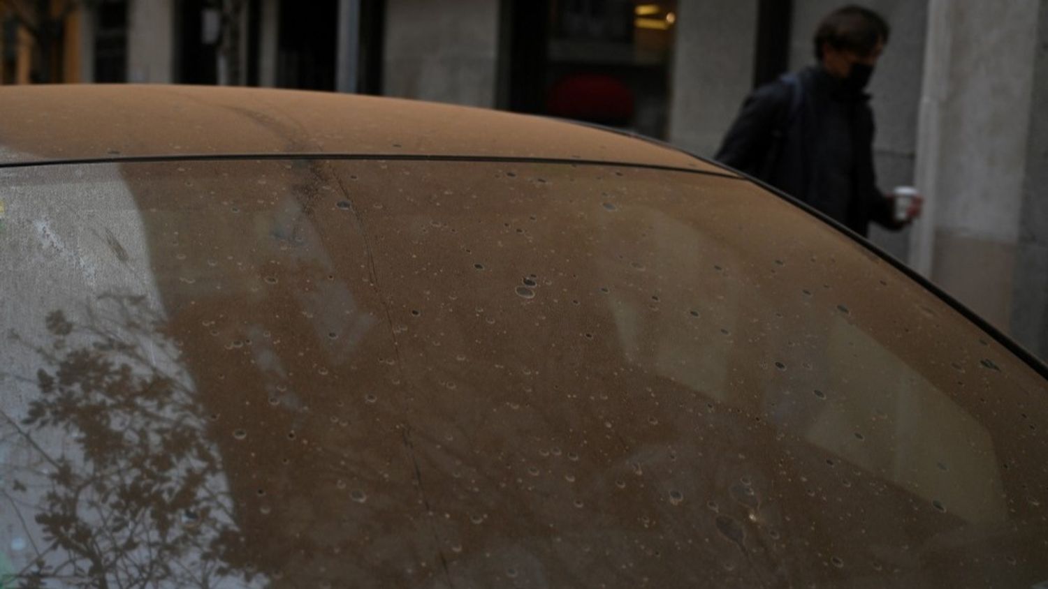 Voiture vent de sable