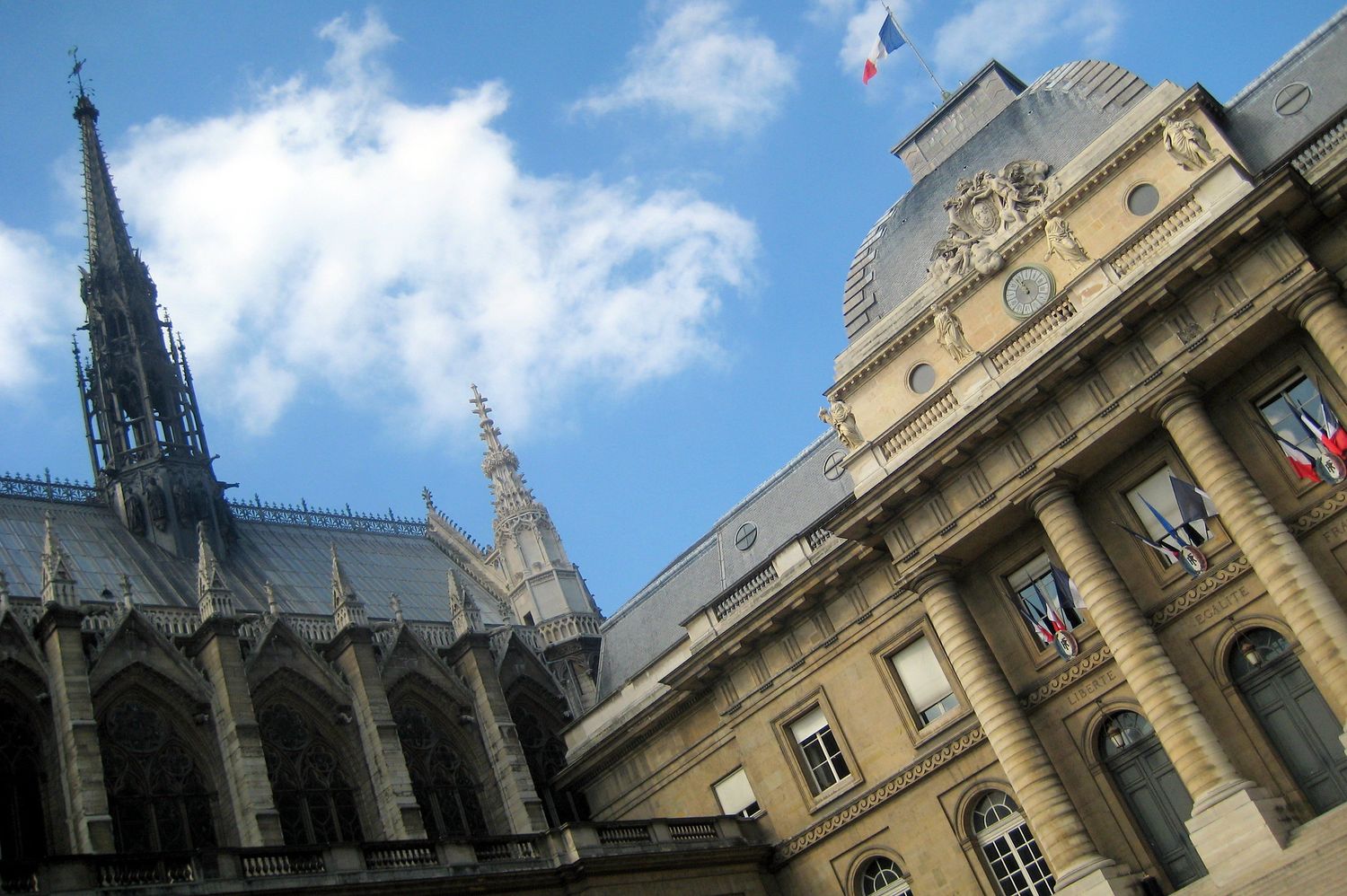 Le procès des attentats du 13 Novembre a ouvert au Palais de Justice situé sur l'Île de la Cité