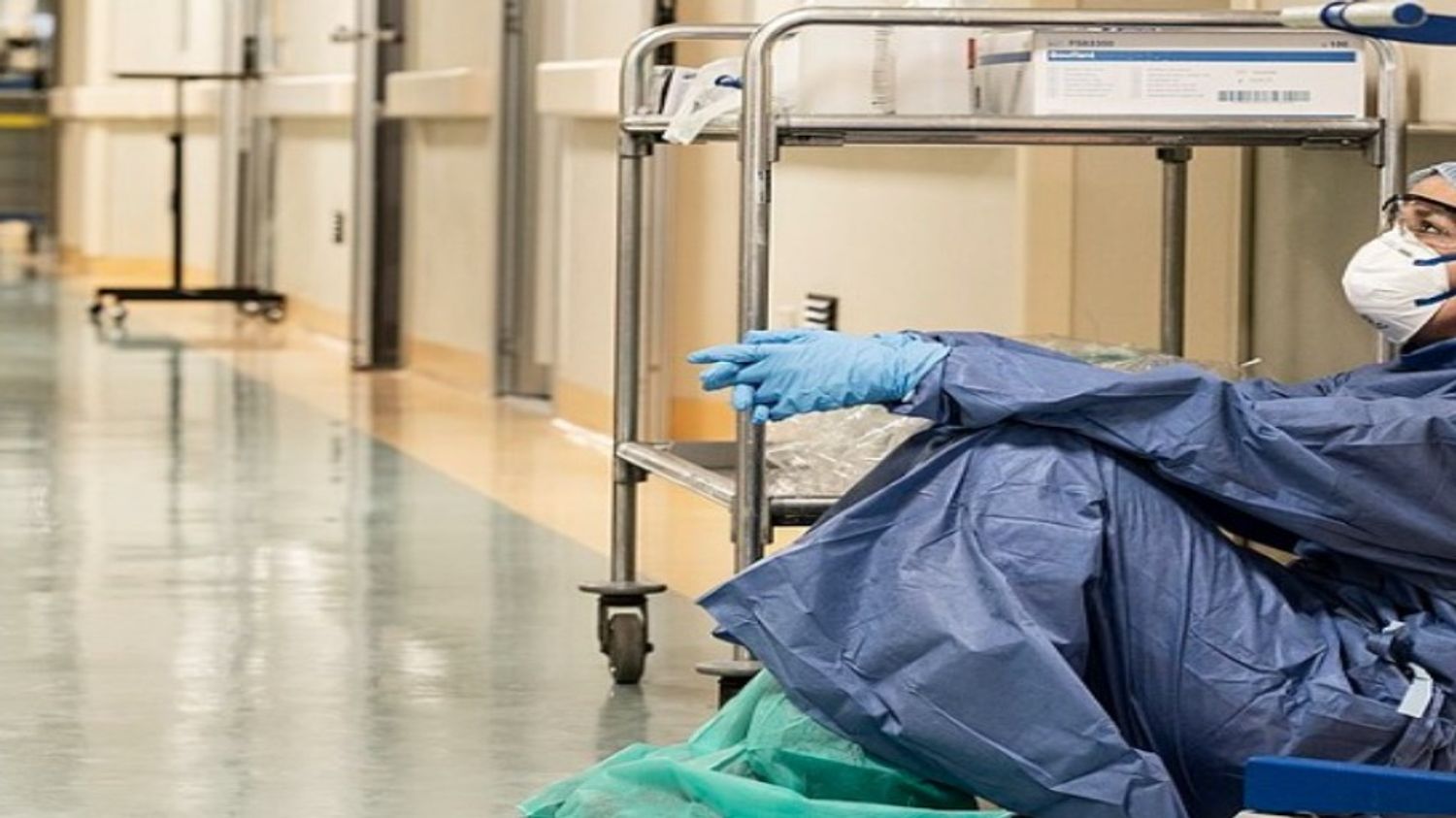 Vaccin : 1 400 soignants suspendus en Île-de-France