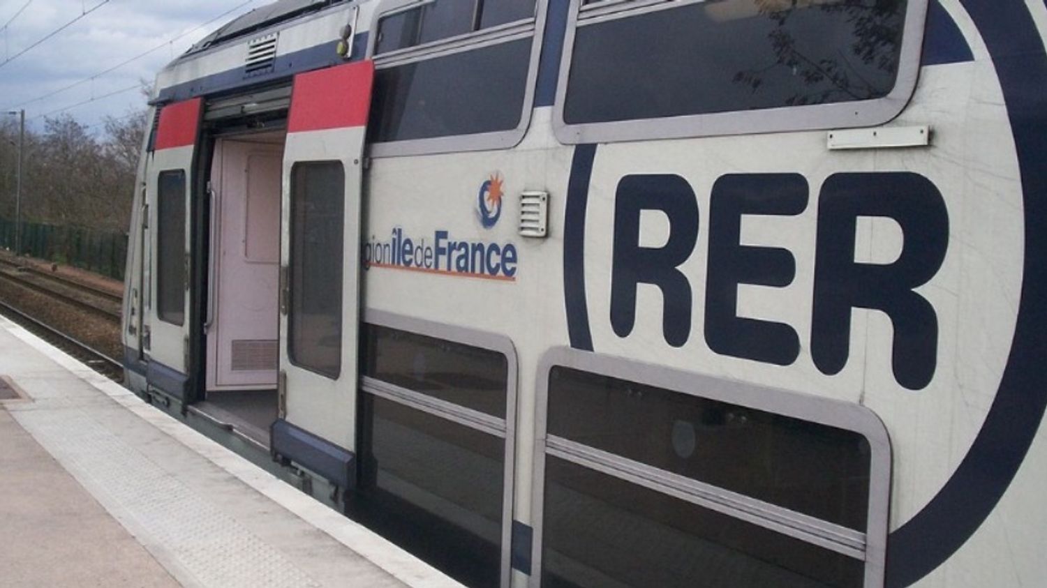 Préavis de grève : journée noire attendue jeudi sur le RER B