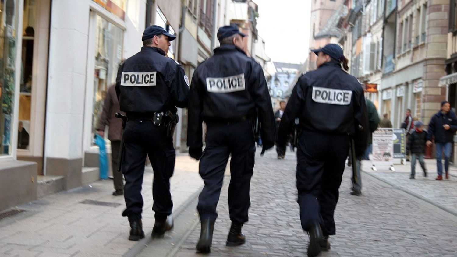 Menaces lors d’une procession religieuse à Nanterre : la police lance un appel à témoin