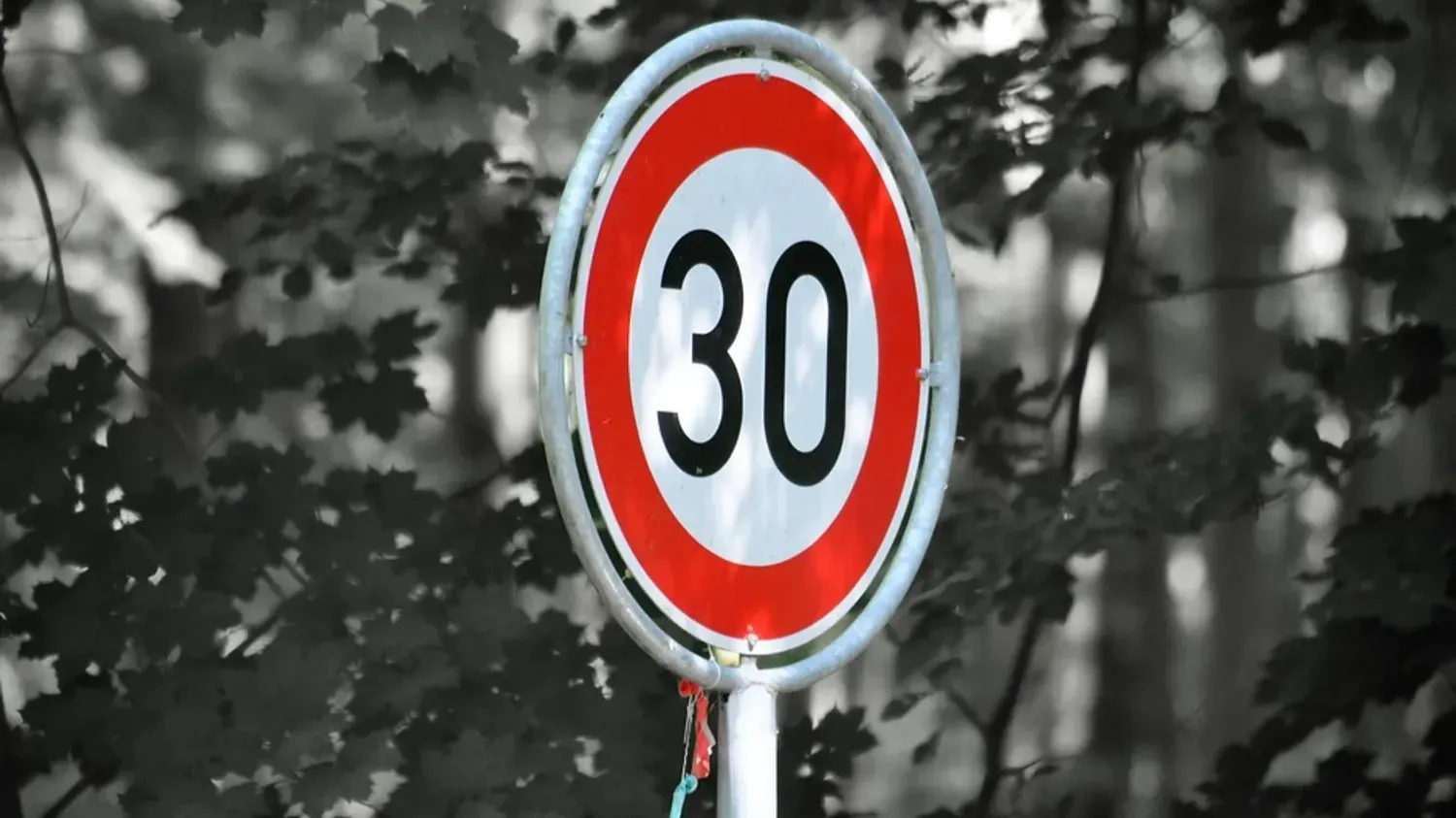 30km/h à Paris : la vitesse moyenne et le trafic en baisse