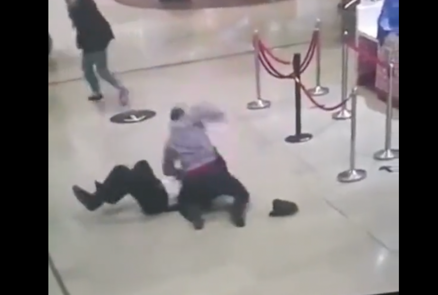 Un suspect interpellé après la violente agression d’un vigile à La Défense