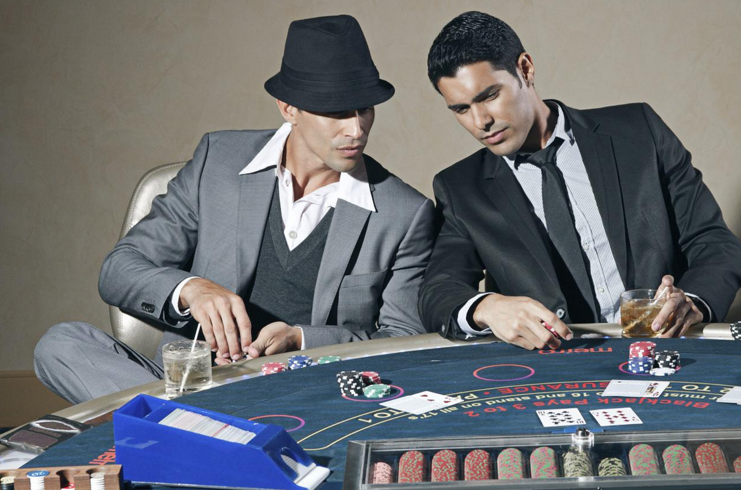 CASINO