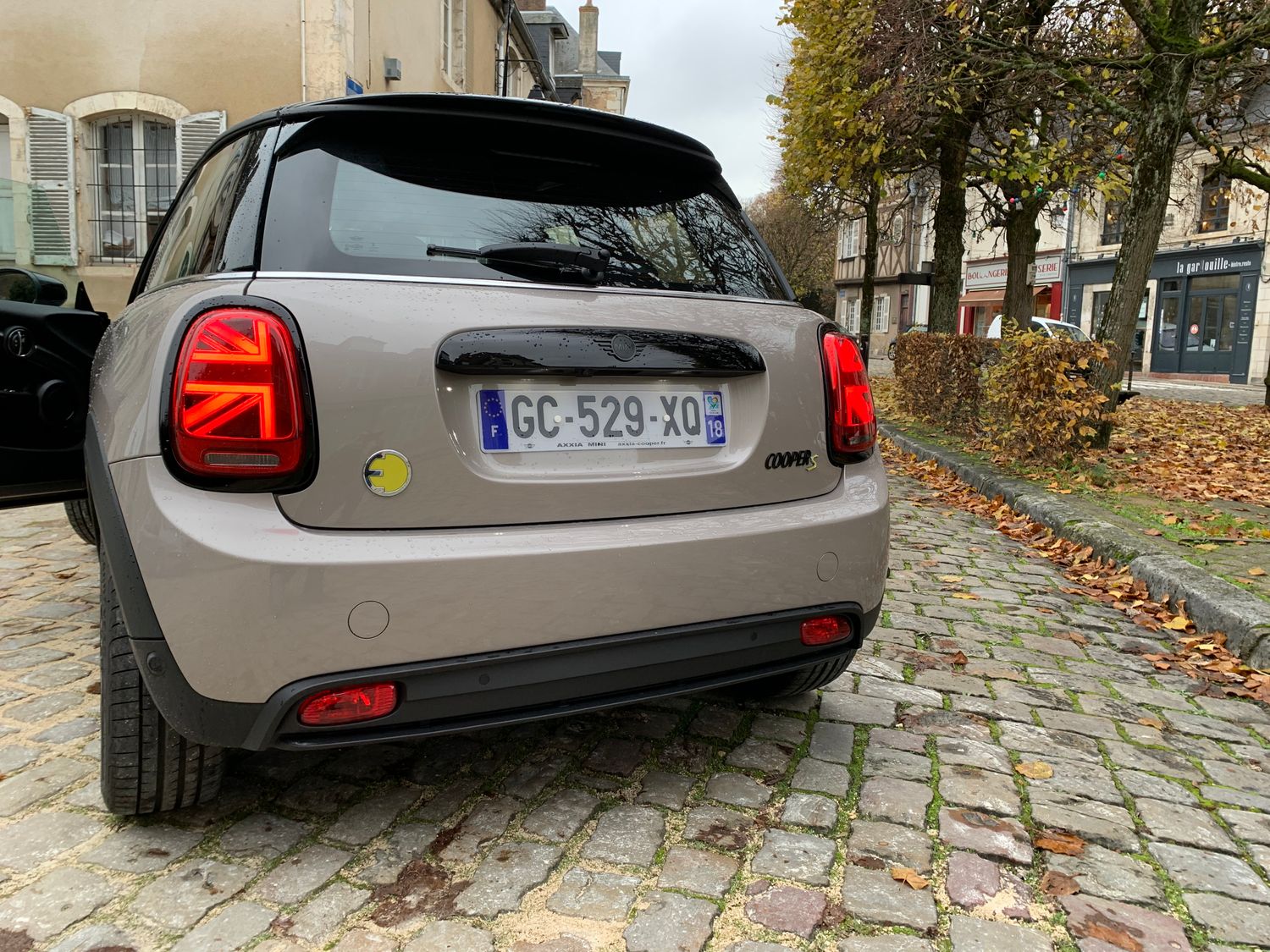 MINI ÉLECTRIQUE