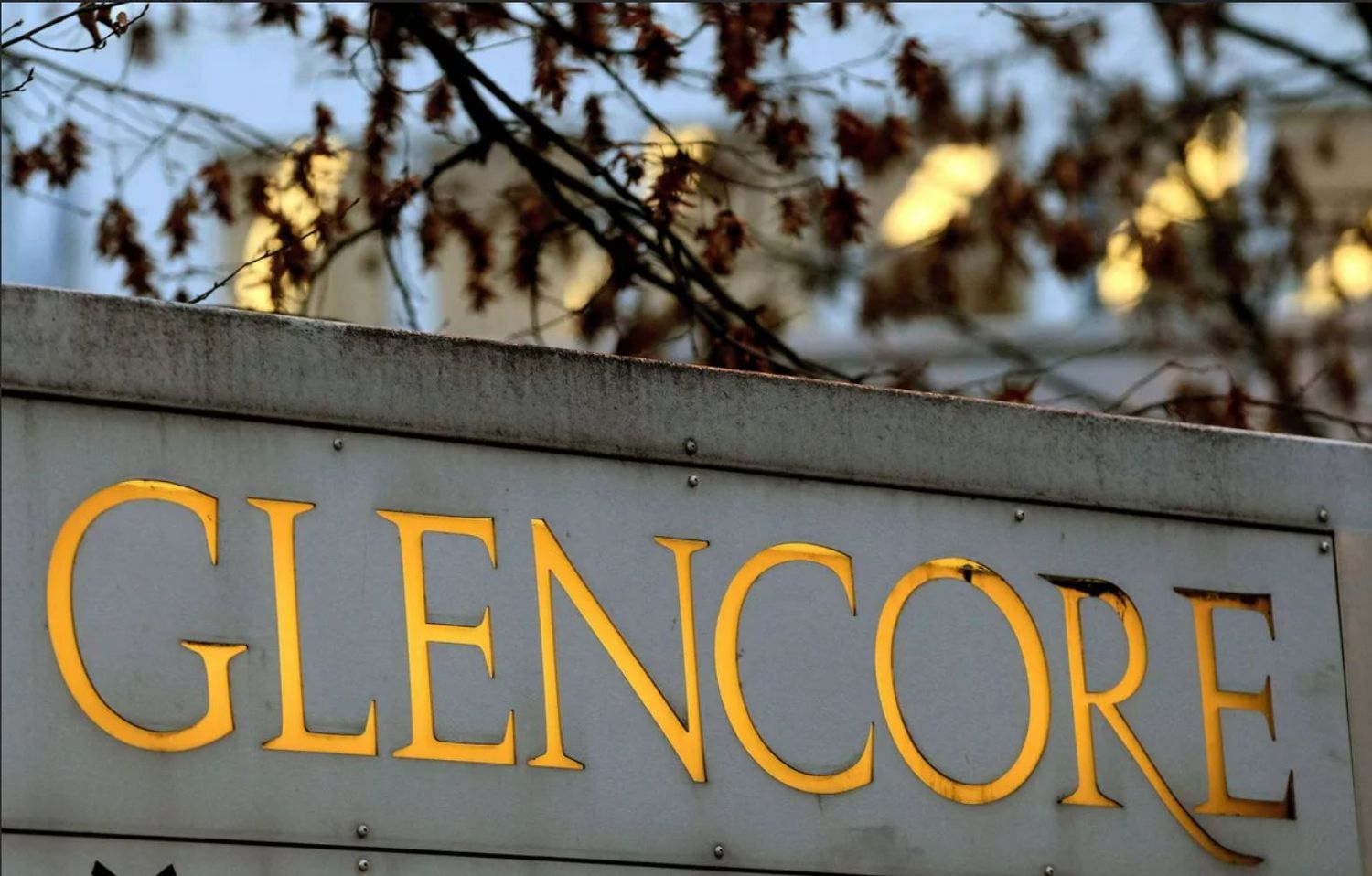 Glencore, accusations de pots de vin