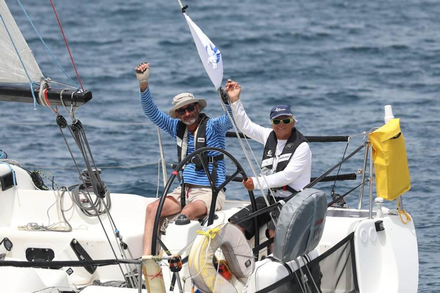 Cap Martinique arrivée Jacques Amedeo Antony Durand Handicap International_23 05 22_Marc Marsillon