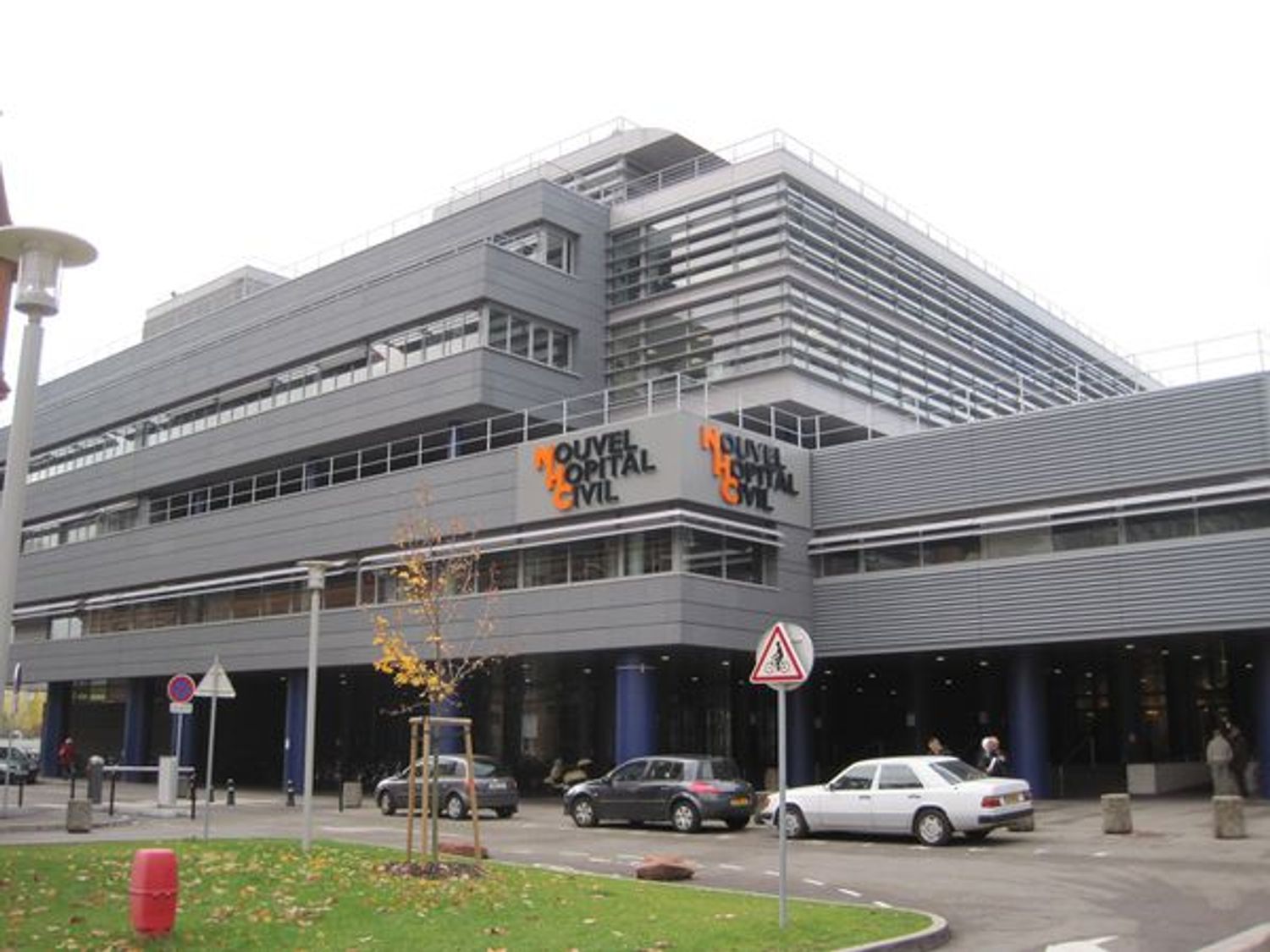 Le Nouvel Hôpital Civil de Strasbourg fait parti des 20 hôpitaux visités par les députés NUPES.