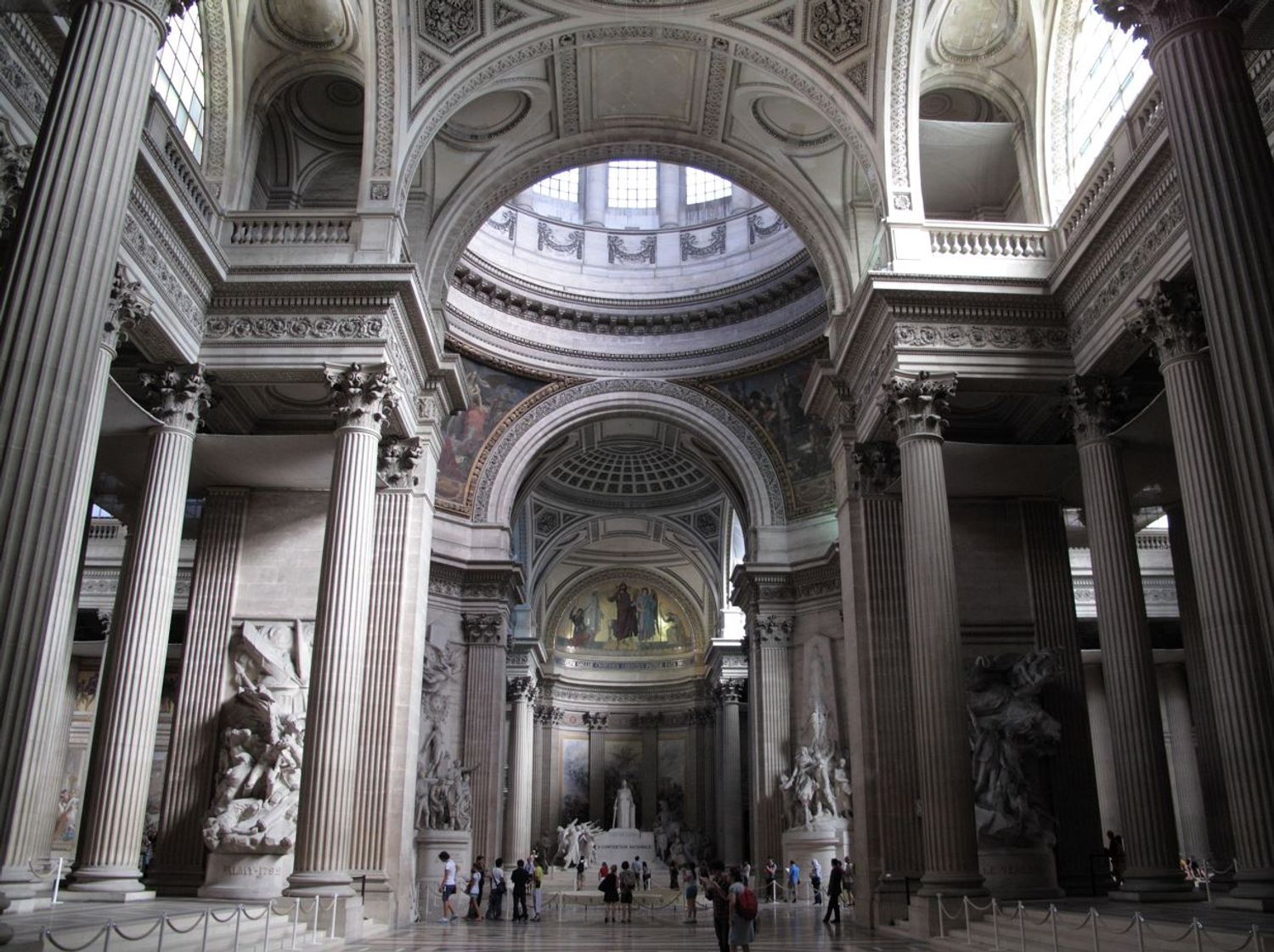 Le Panthéon abrite des personnalités qui ont marqué l'Histoire du pays