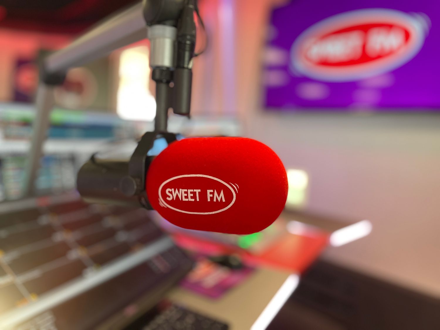 Sweet FM recrute