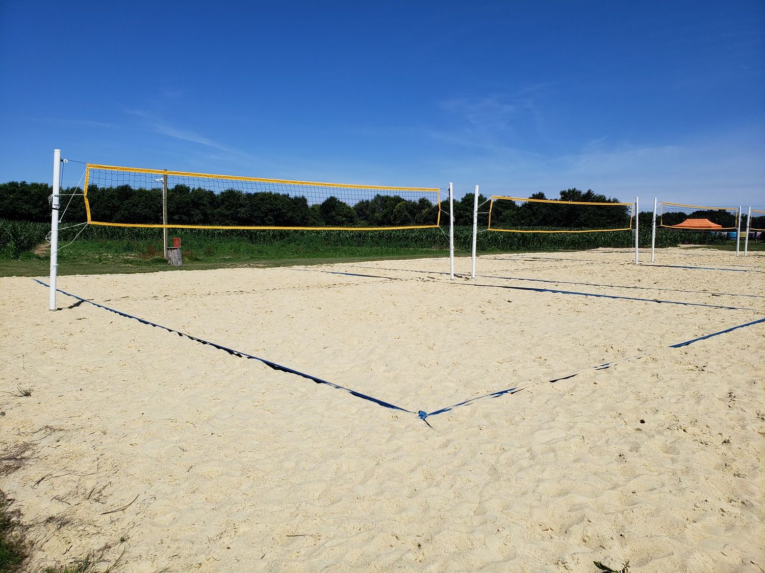 Terrain de beach volley à Bayeux Aventure