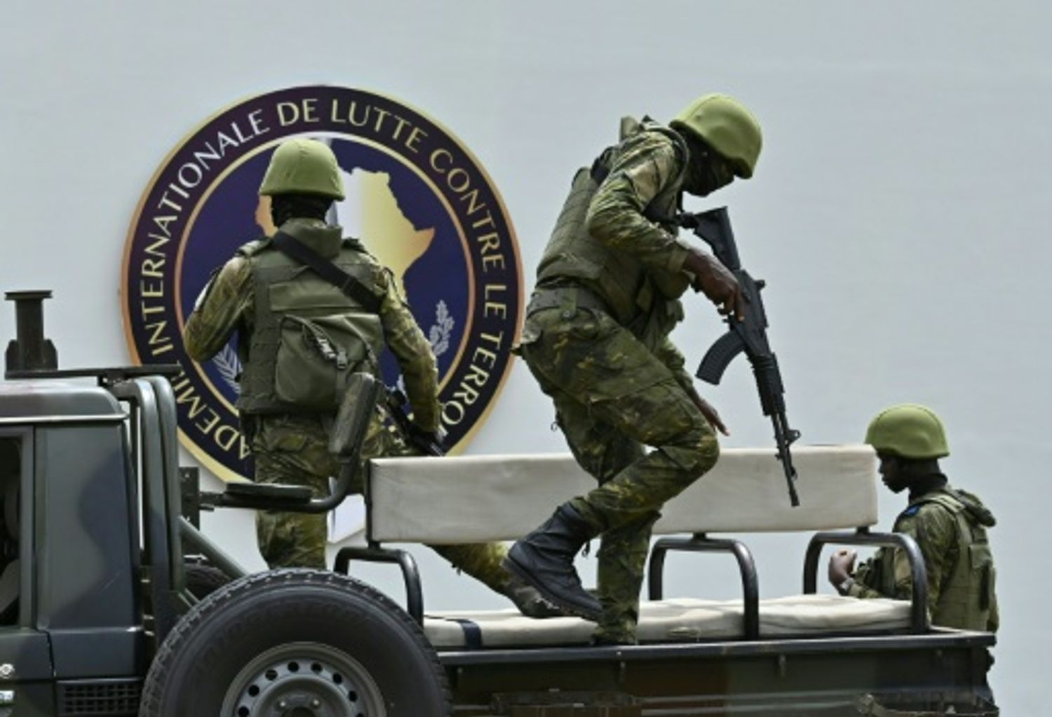 AFRICA RADIO