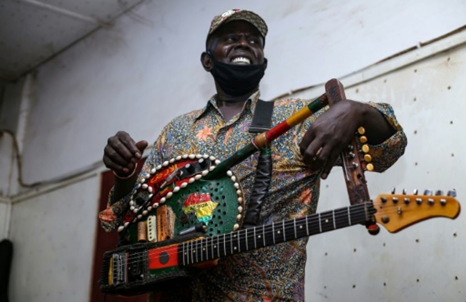 AFRICA RADIO