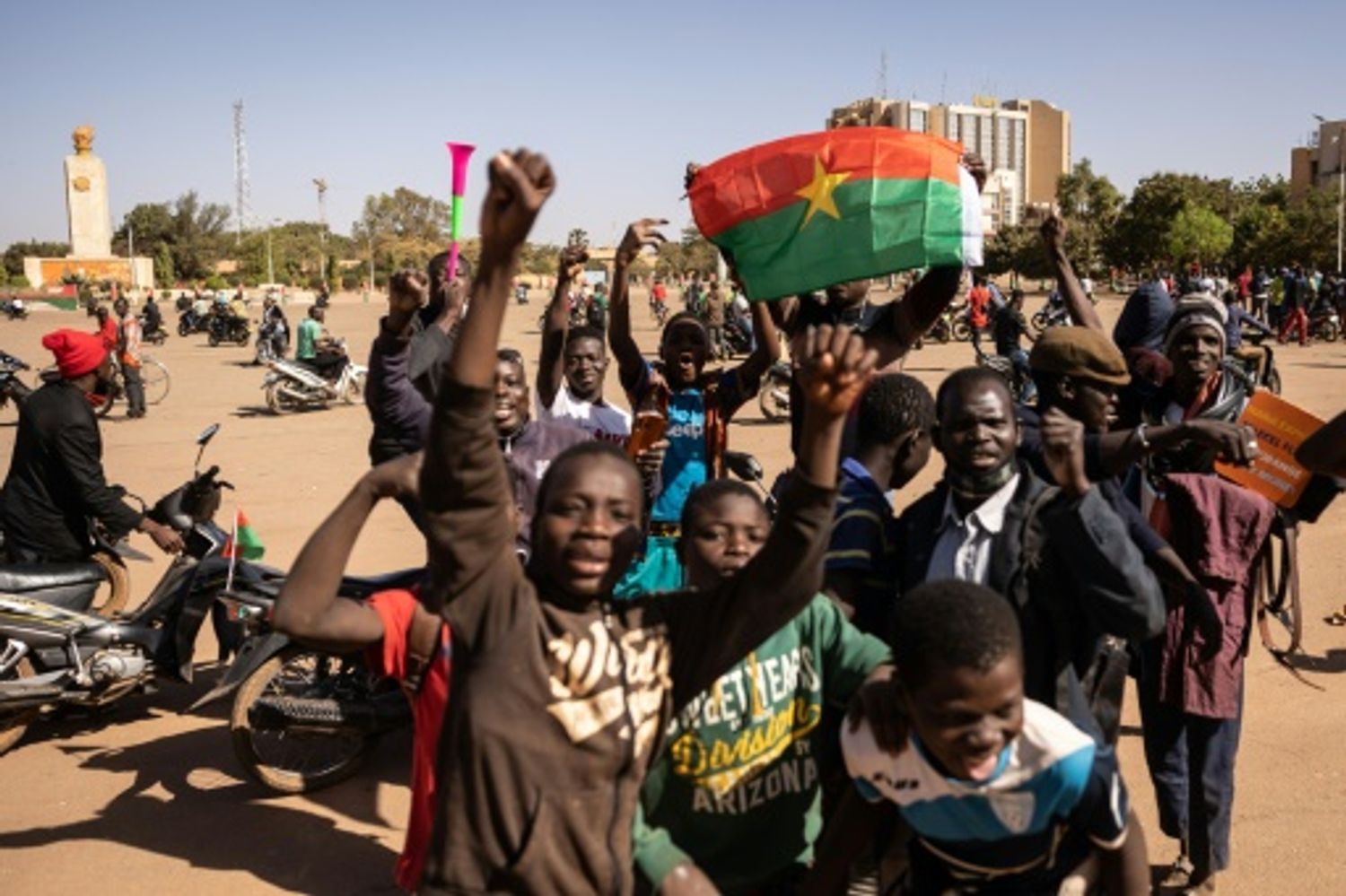 AFRICA RADIO