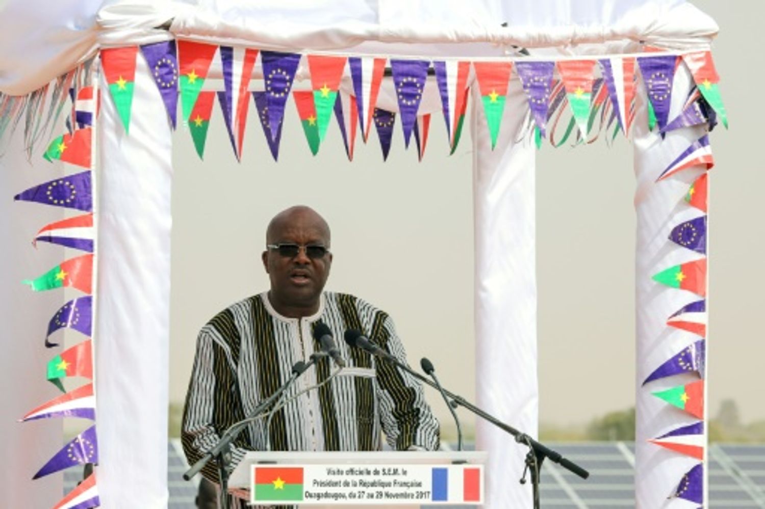 AFRICA RADIO