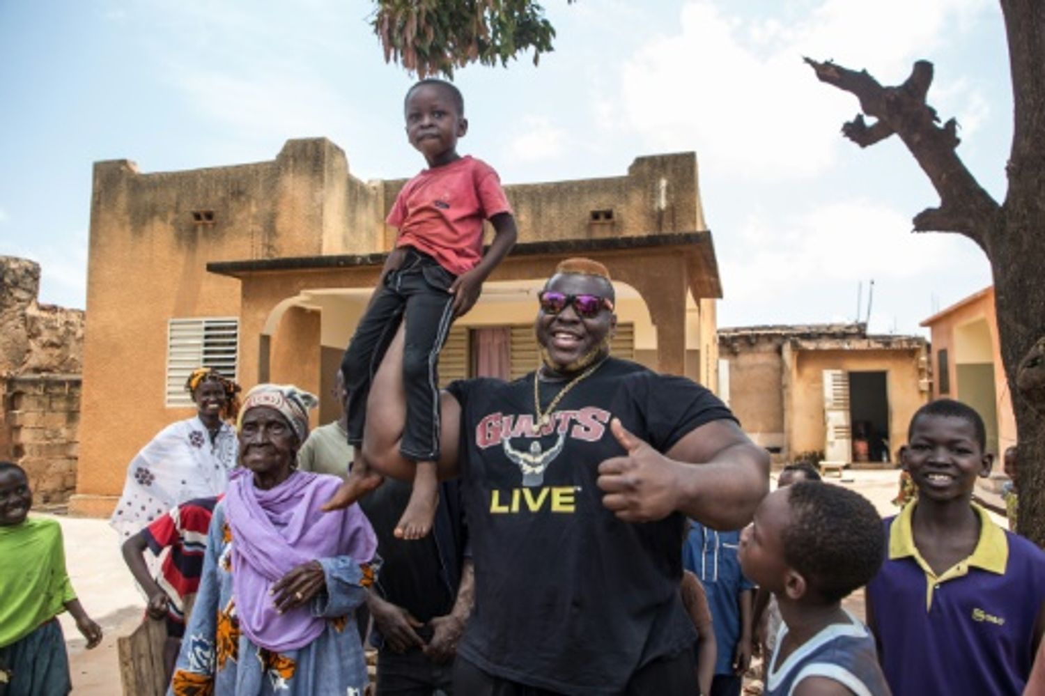 AFRICA RADIO