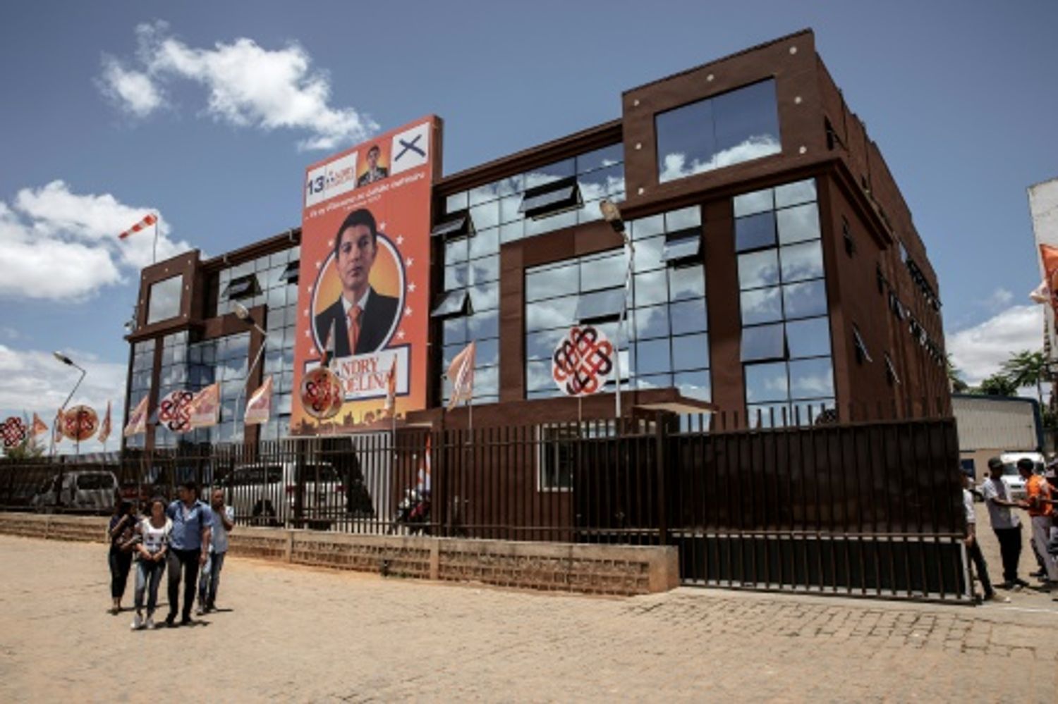 AFRICA RADIO