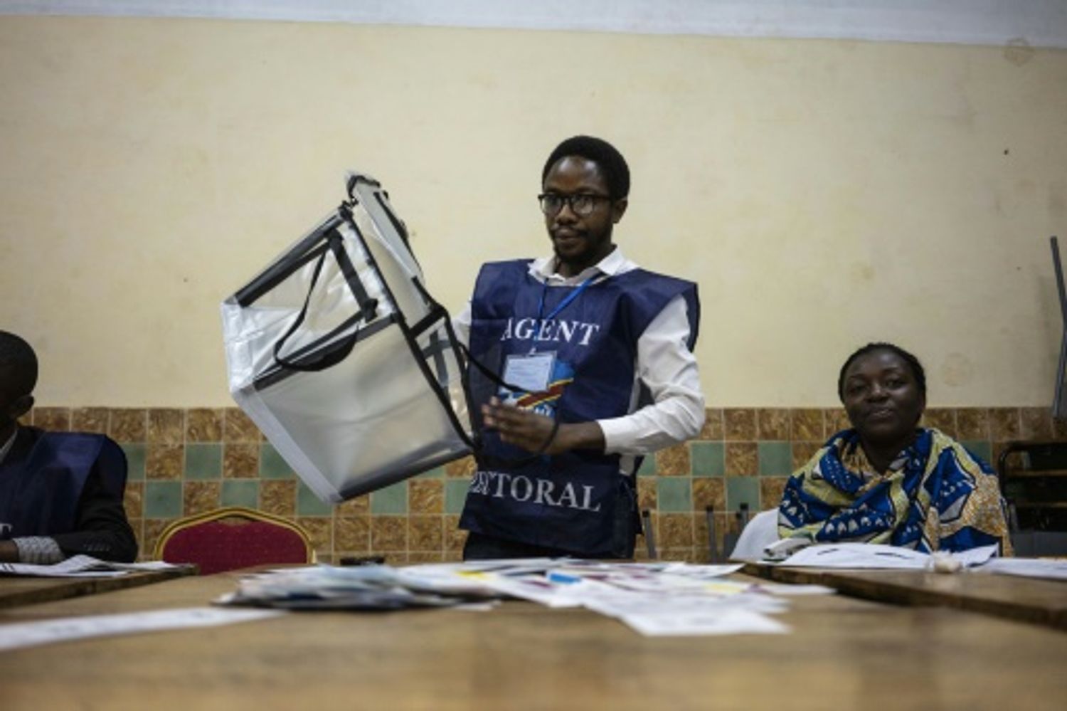 AFRICA RADIO
