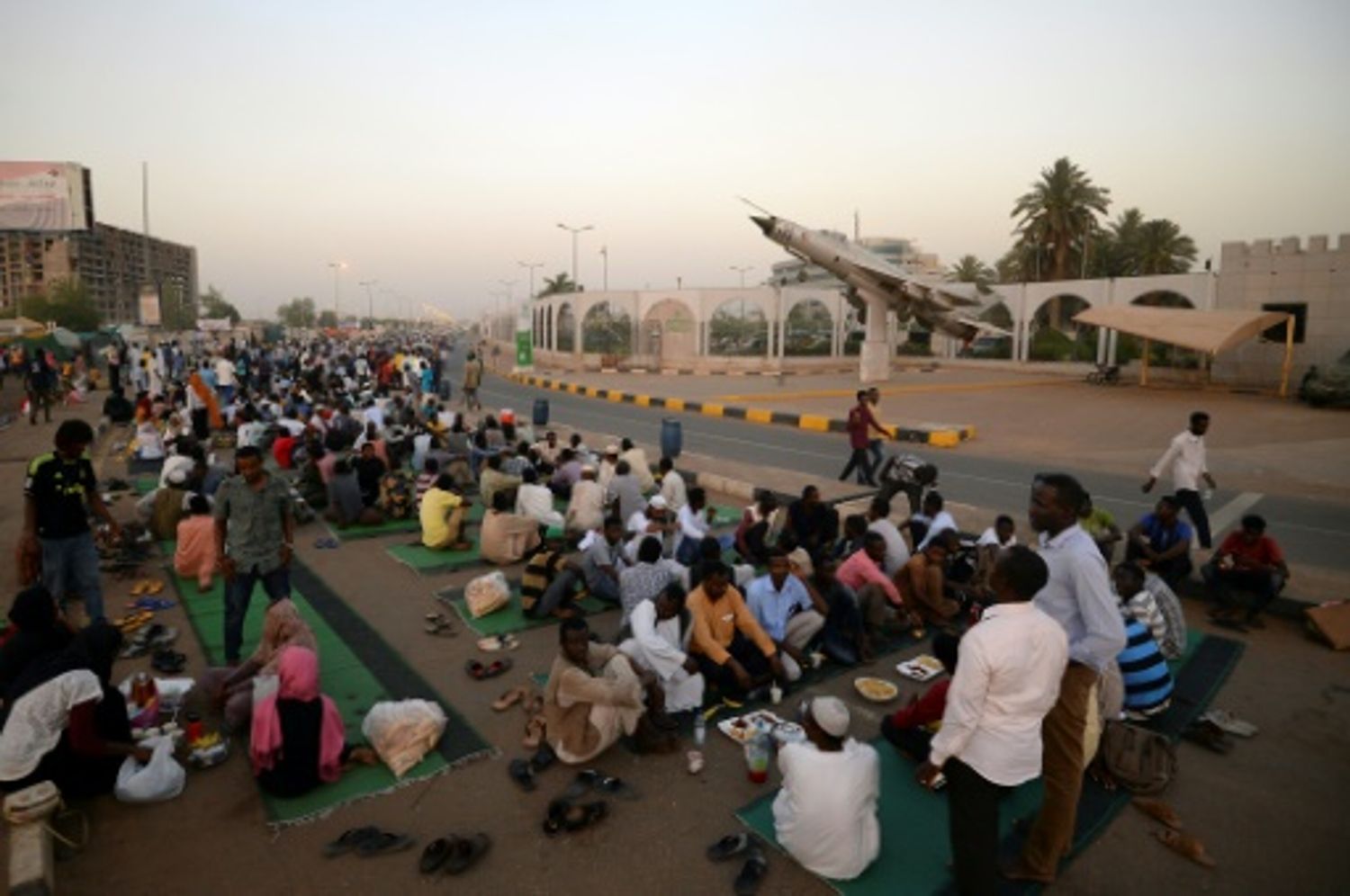AFRICA RADIO