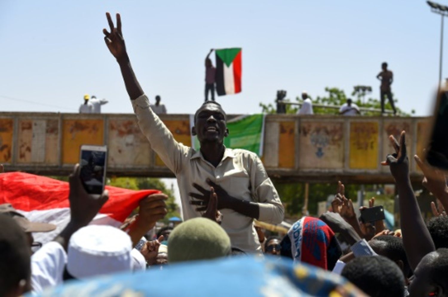 AFRICA RADIO