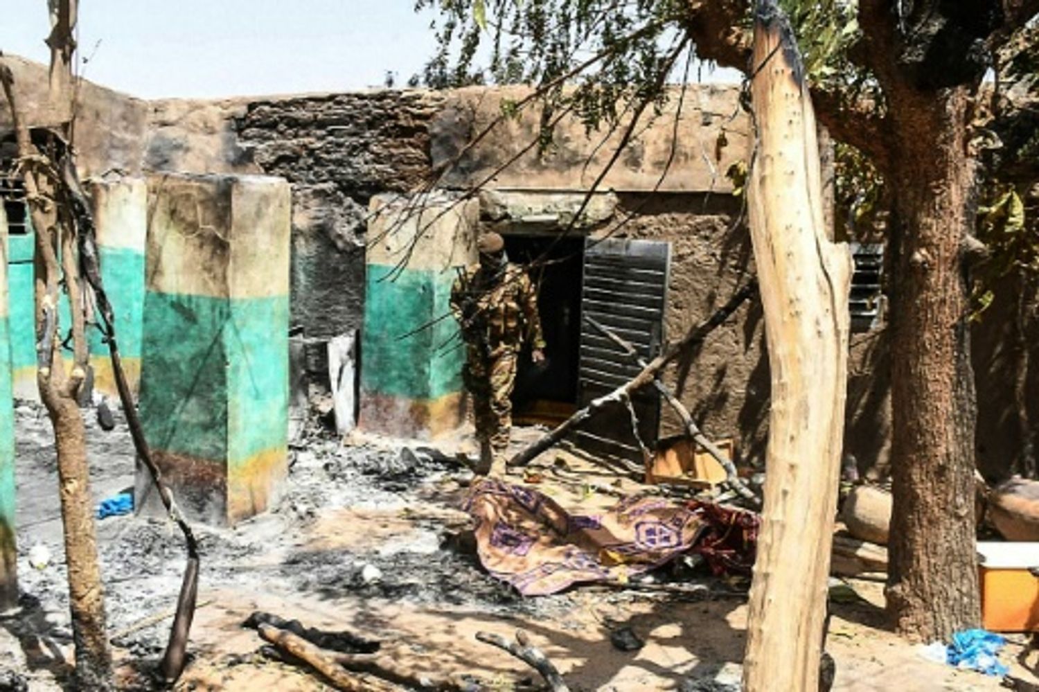 AFRICA RADIO