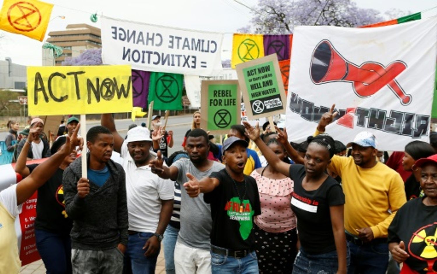 AFRICA RADIO