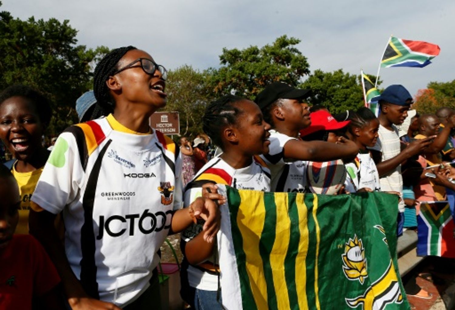 AFRICA RADIO