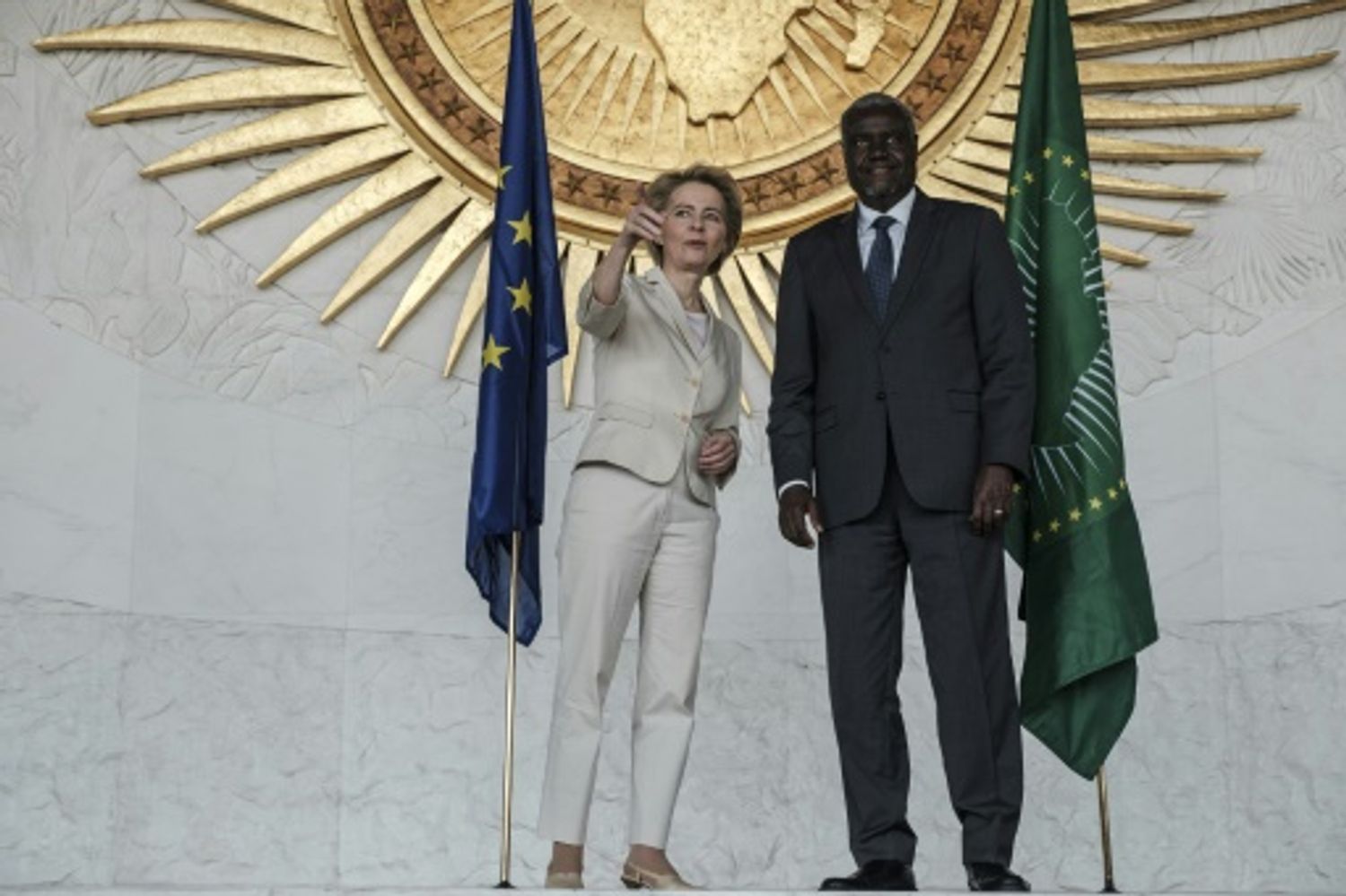 AFRICA RADIO