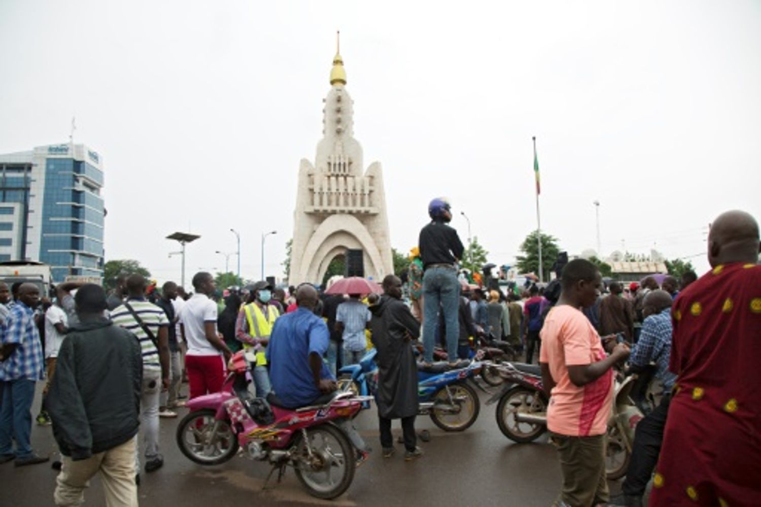 AFRICA RADIO