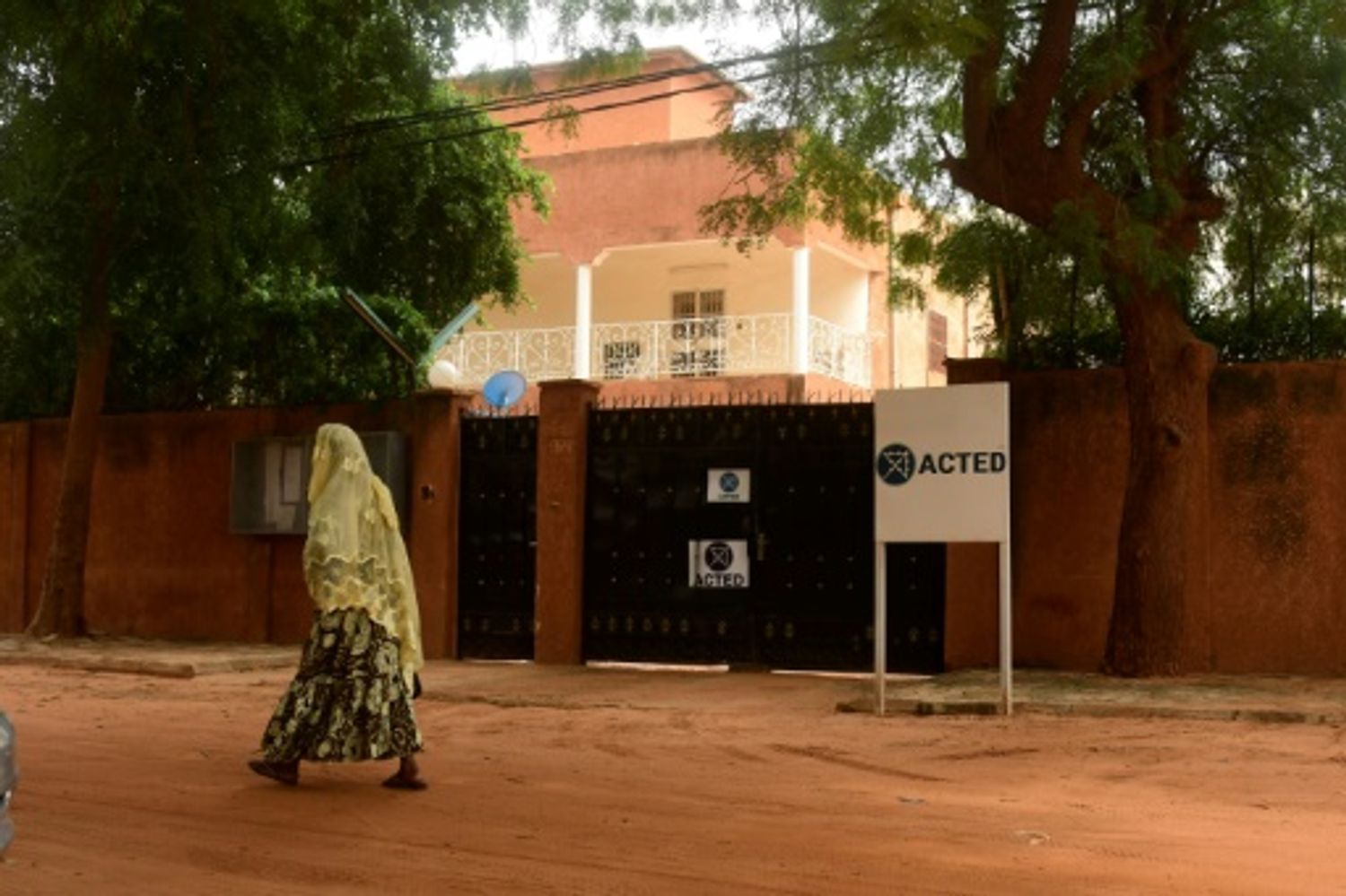 AFRICA RADIO