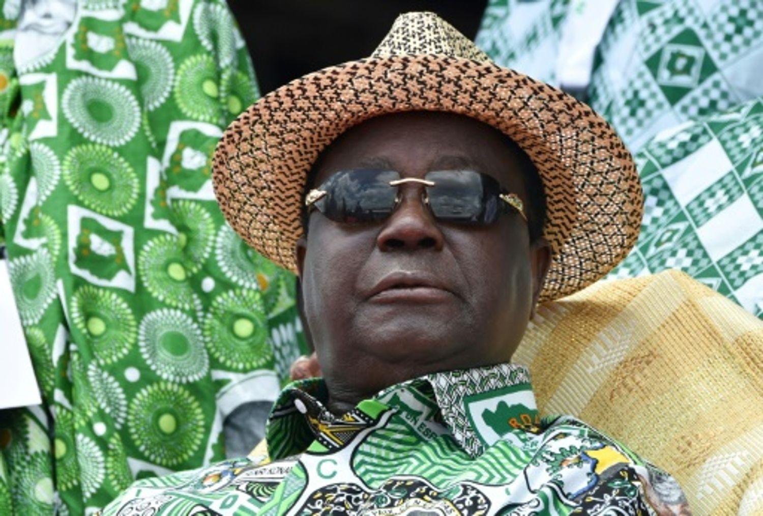 AFRICA RADIO