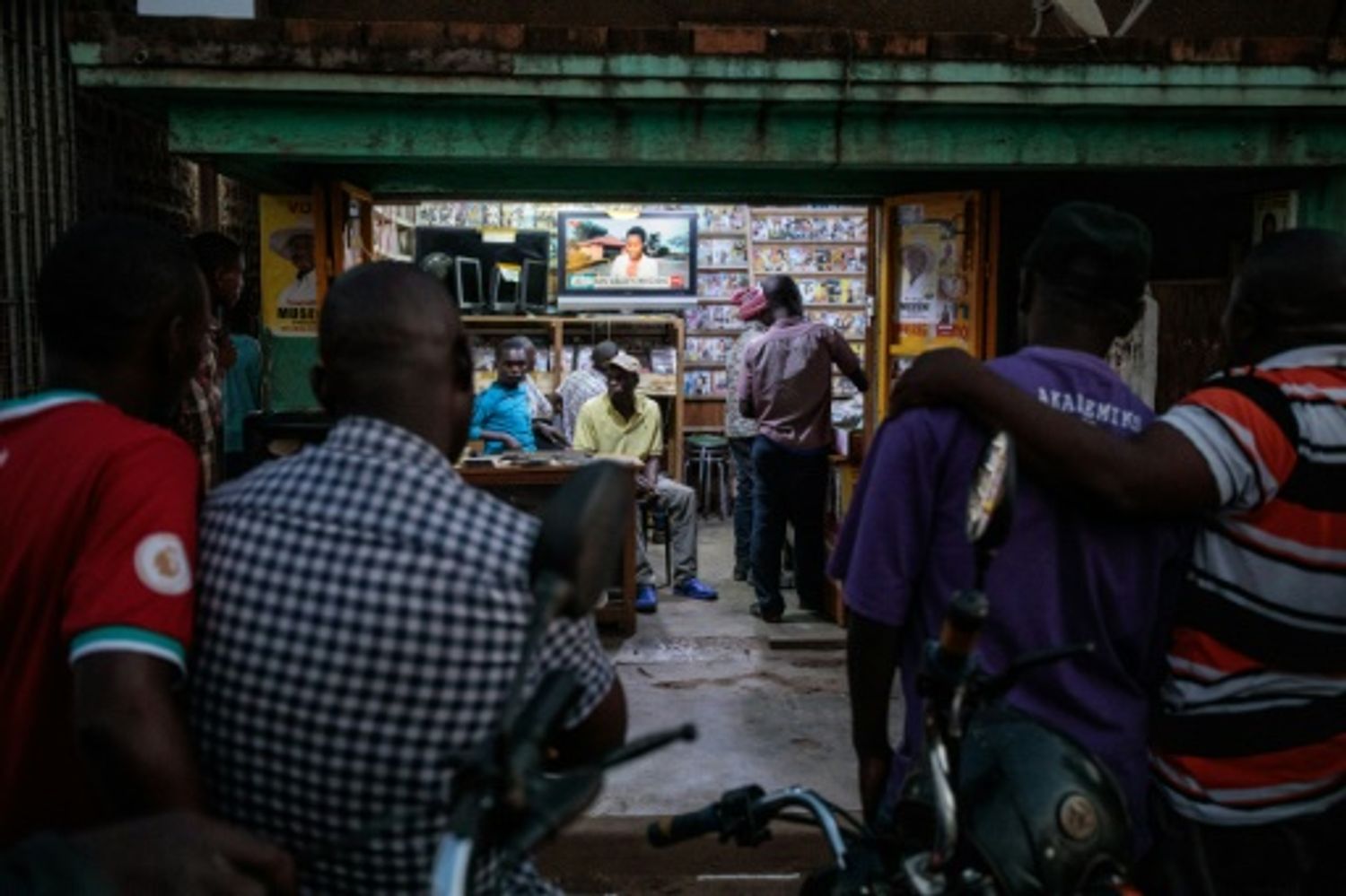 AFRICA RADIO